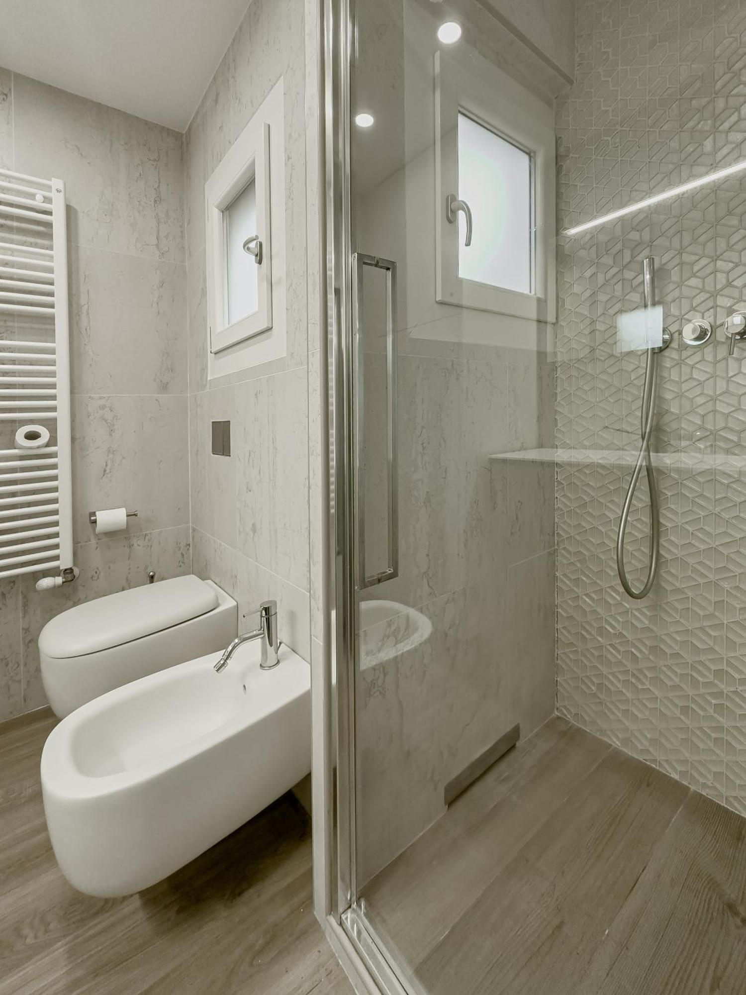 בולוניה Realkasa Canonica Apartment מראה חיצוני תמונה