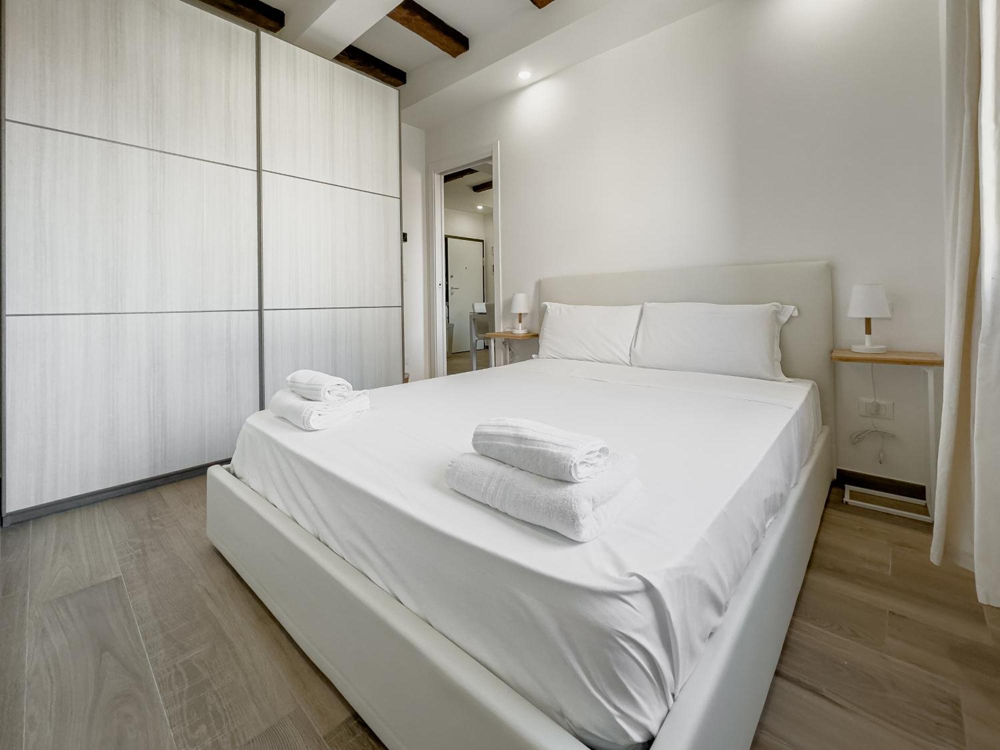 בולוניה Realkasa Canonica Apartment מראה חיצוני תמונה