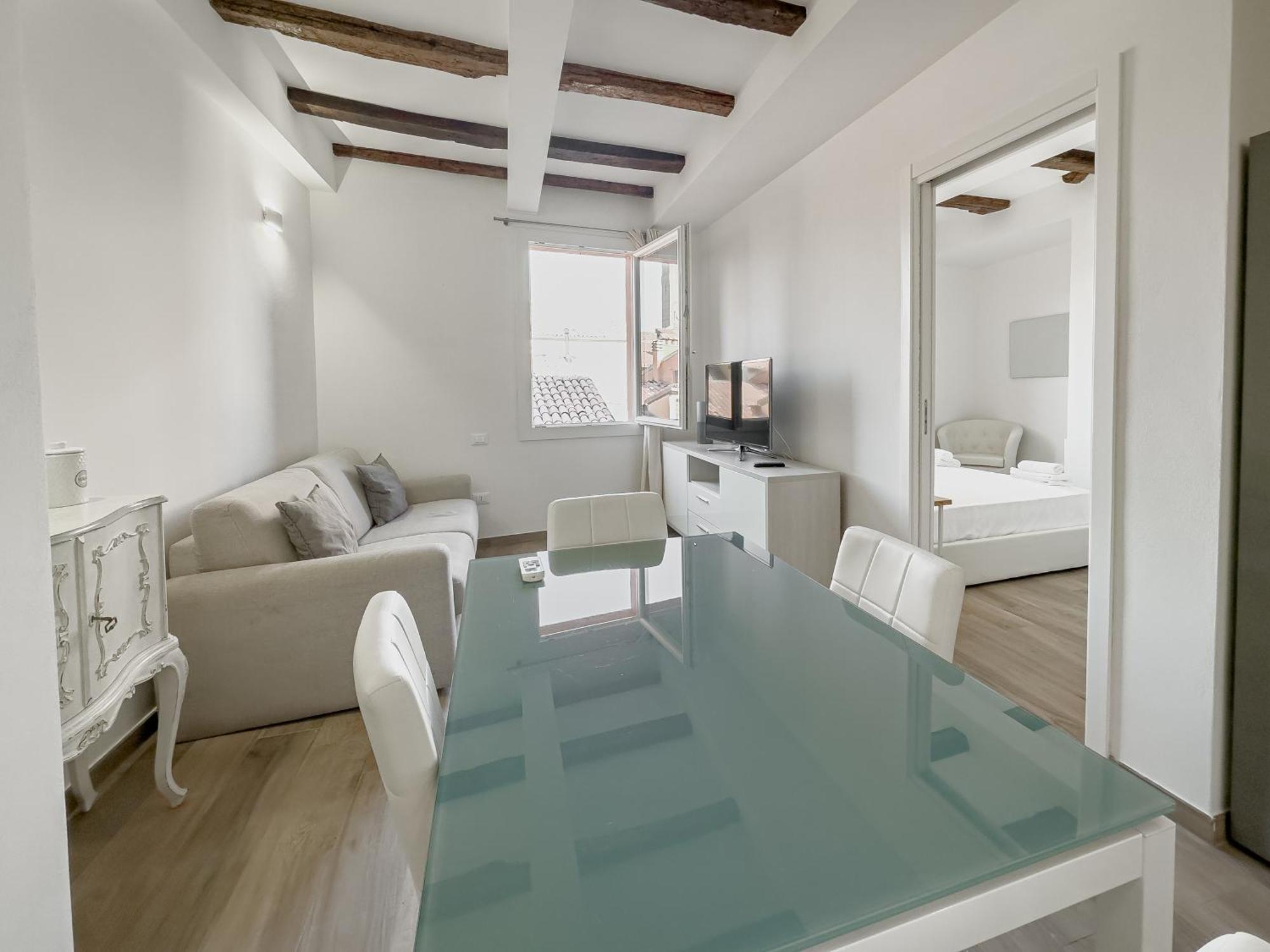 בולוניה Realkasa Canonica Apartment מראה חיצוני תמונה