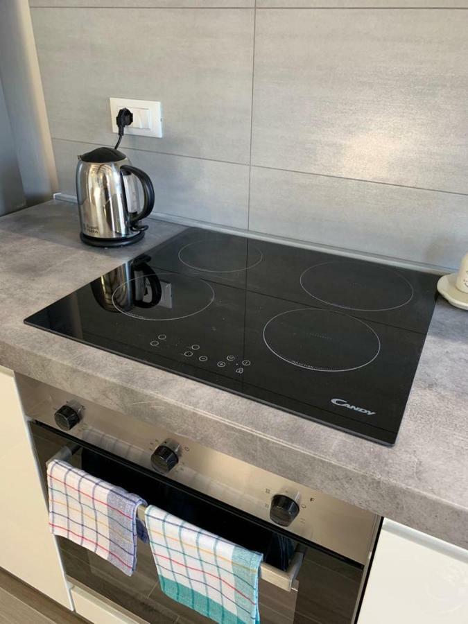 בולוניה Realkasa Canonica Apartment מראה חיצוני תמונה