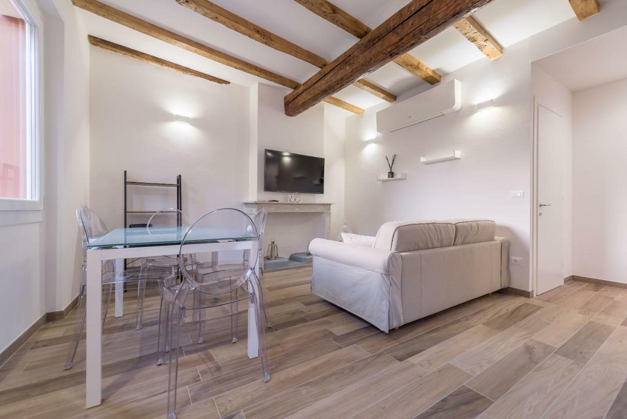 בולוניה Realkasa Canonica Apartment מראה חיצוני תמונה